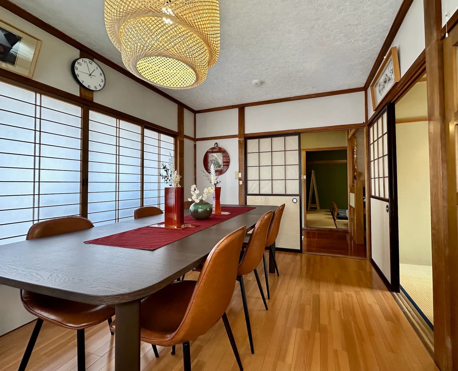 Modern dining room with traditional elements